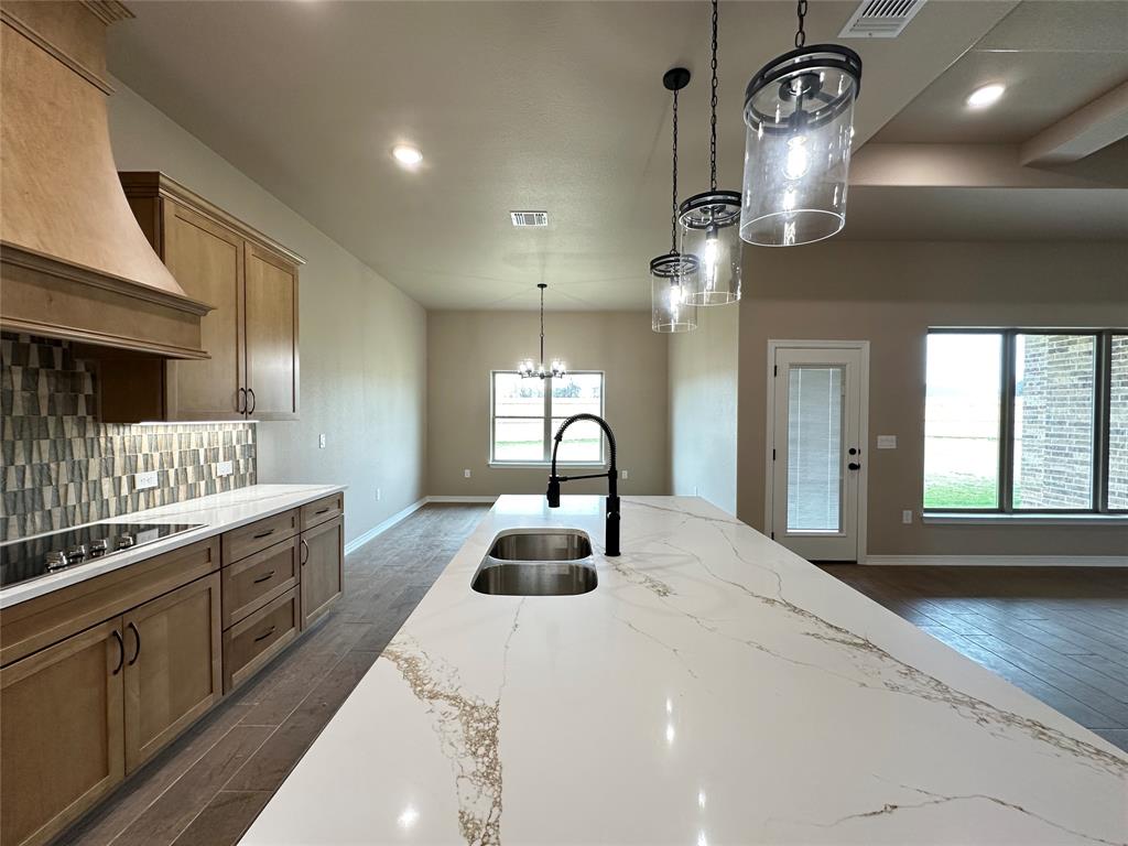 405 Rusty Spur Lorena, TX 76655 - Photo 14 of 32