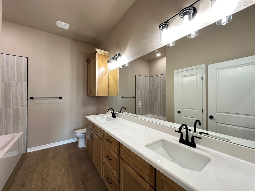 405 Rusty Spur Lorena, TX 76655 - Photo 16 of 32