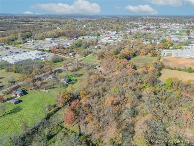 $150,000 | 1808 South Aurora Street, Eldon, MO 65026