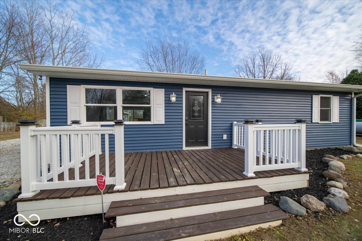 9292 South Tomahawk Trail Markleville, IN 46056 - Photo 4 of 27