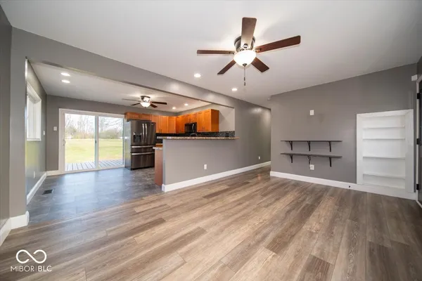$225,000 | 9292 South Tomahawk Trail, Markleville, IN 46056