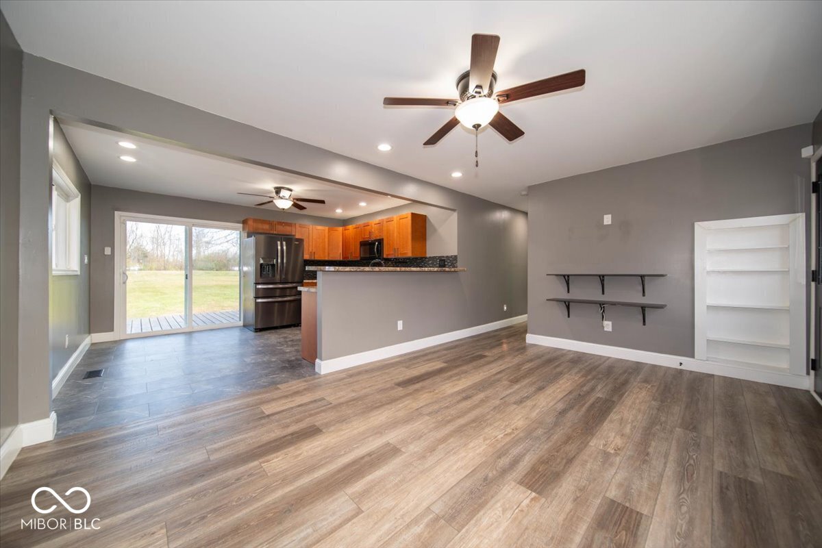 9292 South Tomahawk Trail Markleville, IN 46056 - Photo 7 of 27