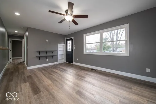 $225,000 | 9292 South Tomahawk Trail, Markleville, IN 46056