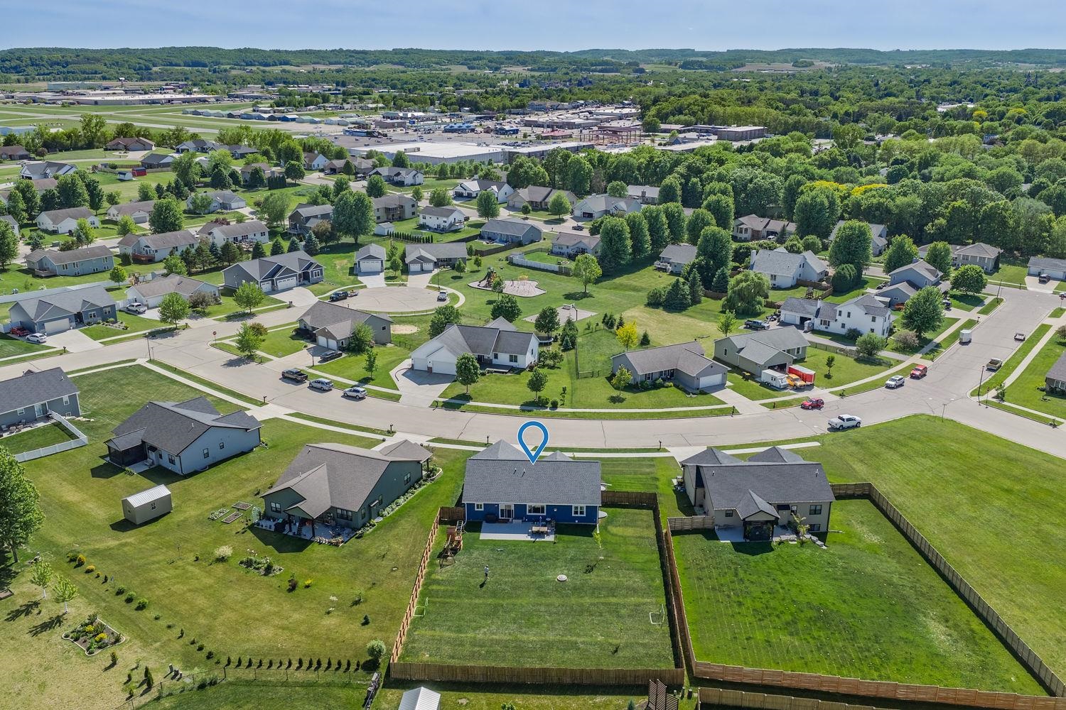 2055 Willow Run Reedsburg, WI 53959 - Photo 6 of 50
