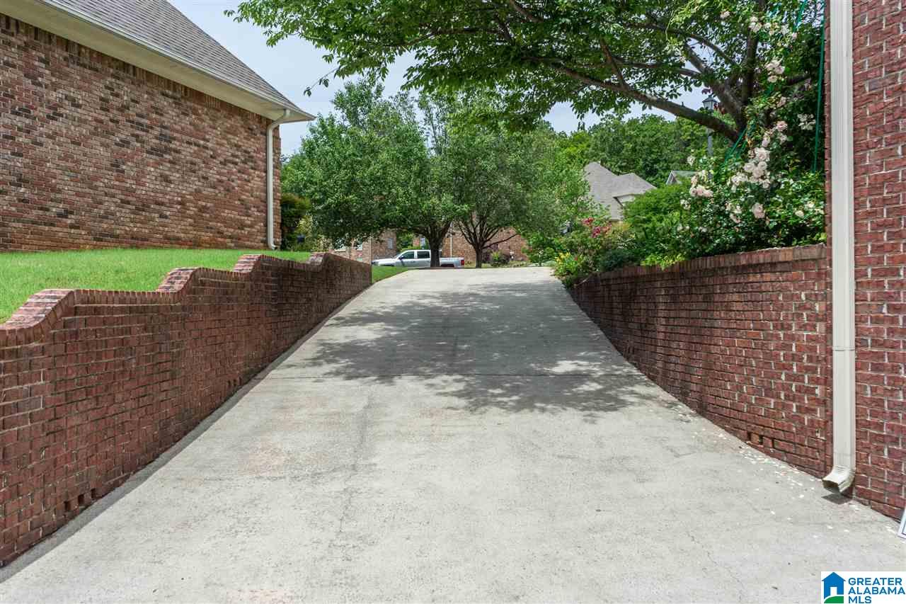 862 Meadow Ridge Lane Birmingham, AL 35242 - Photo 17 of 41