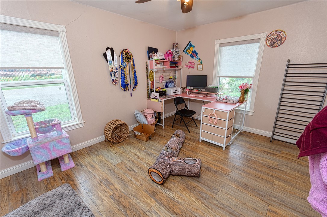 1202 Crosby Street Portland, TX 78374 - Photo 17 of 20