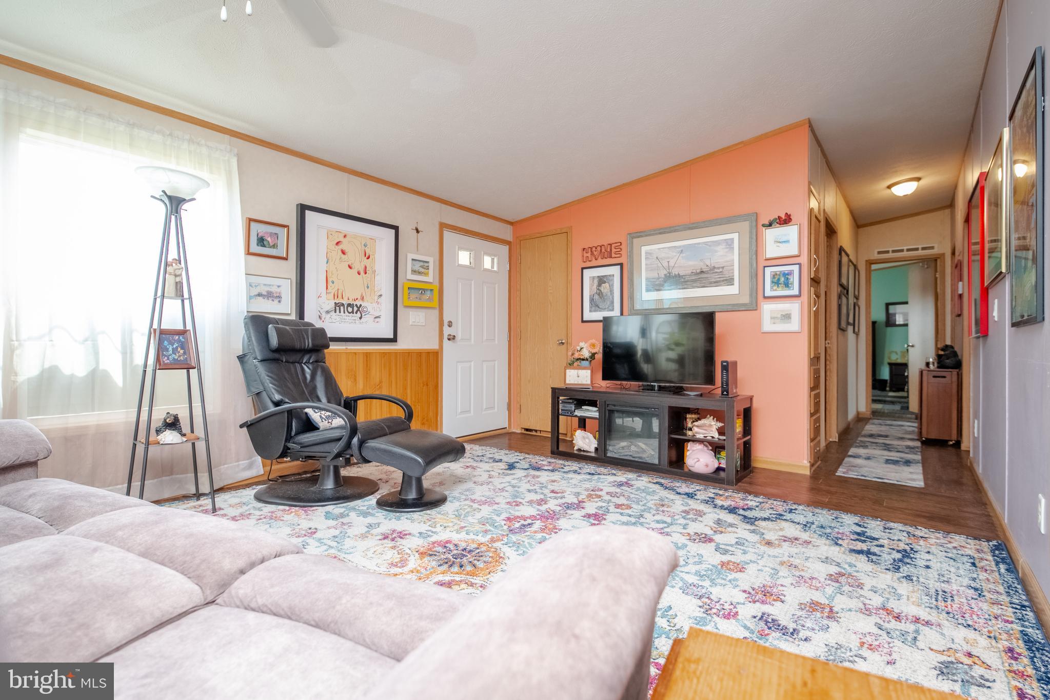 5 Short Lane Sparrows Point, MD 21219 - Photo 14 of 34 SIDE VIEW