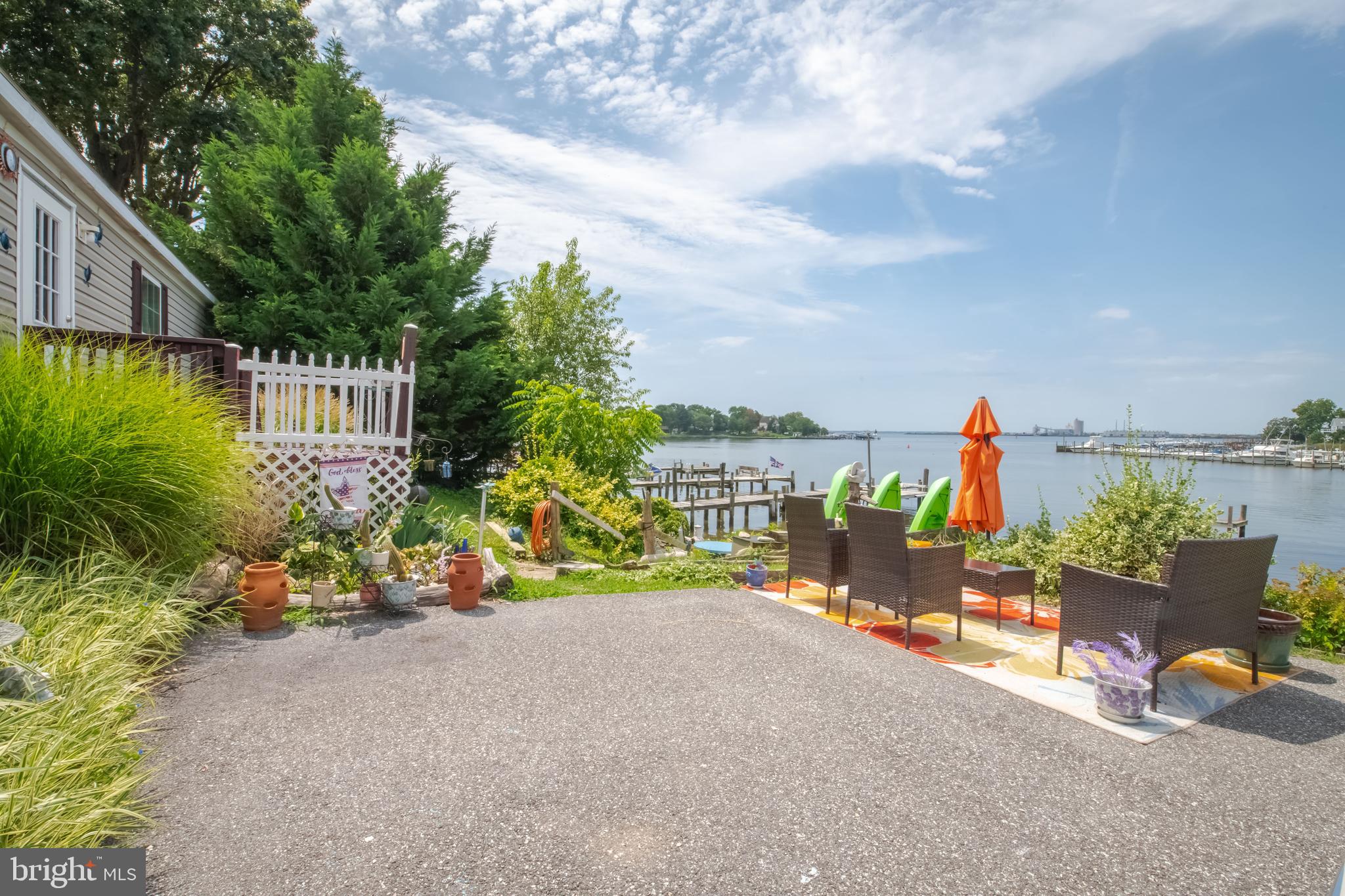 5 Short Lane Sparrows Point, MD 21219 - Photo 5 of 34