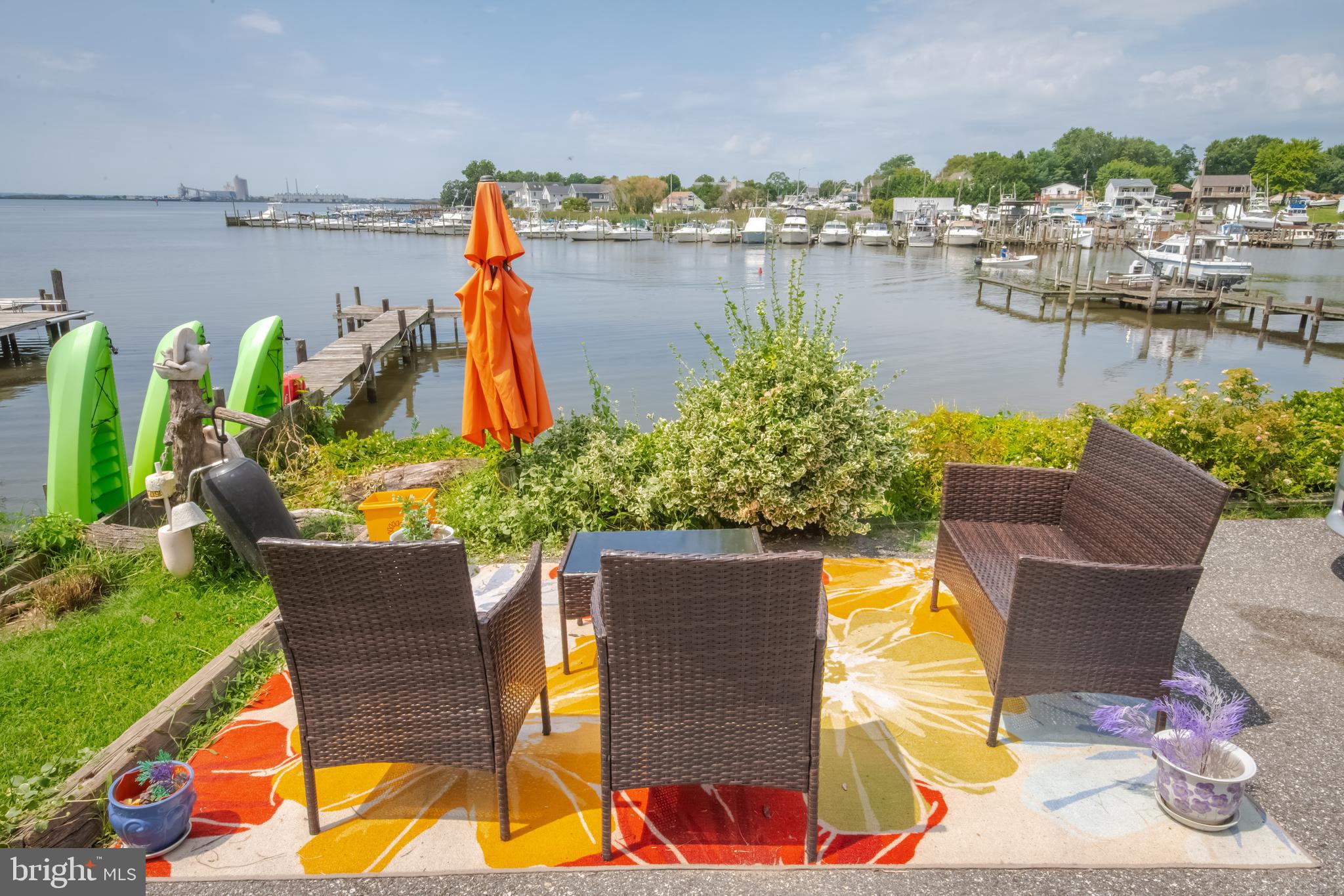 5 Short Lane Sparrows Point, MD 21219 - Photo 8 of 34