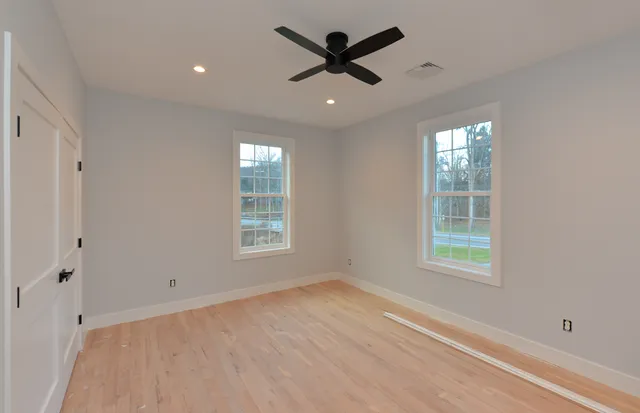 $749,900 | 8 Spruce Brook Road, Southbury, CT 06488