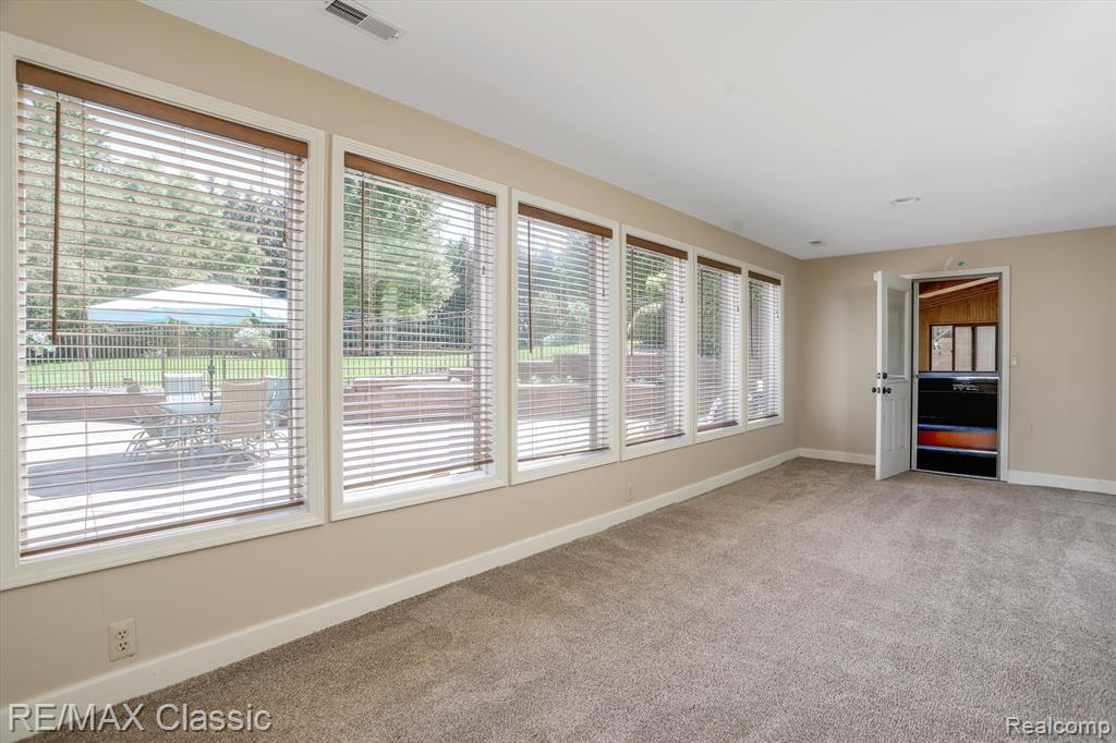 46011 West 9 Mile Road Novi, MI 48374 - Photo 80 of 99