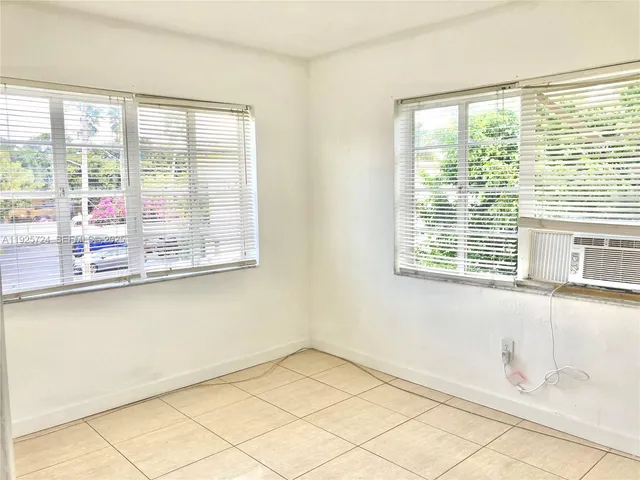 $1,800 | 625 83rd Street, Unit 44, Miami Beach, FL 33141