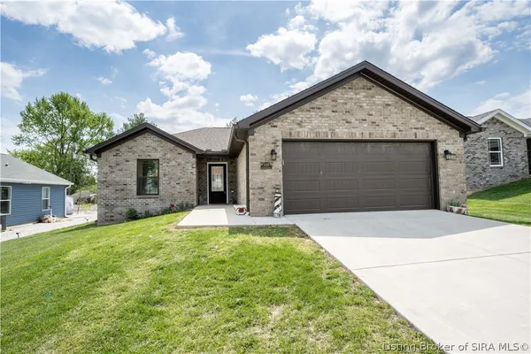 $260,000 | 123 Carl Street, Corydon, IN 47112