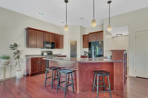 $470,000 | 7600 12th Street Northwest, Willmar, MN 56288