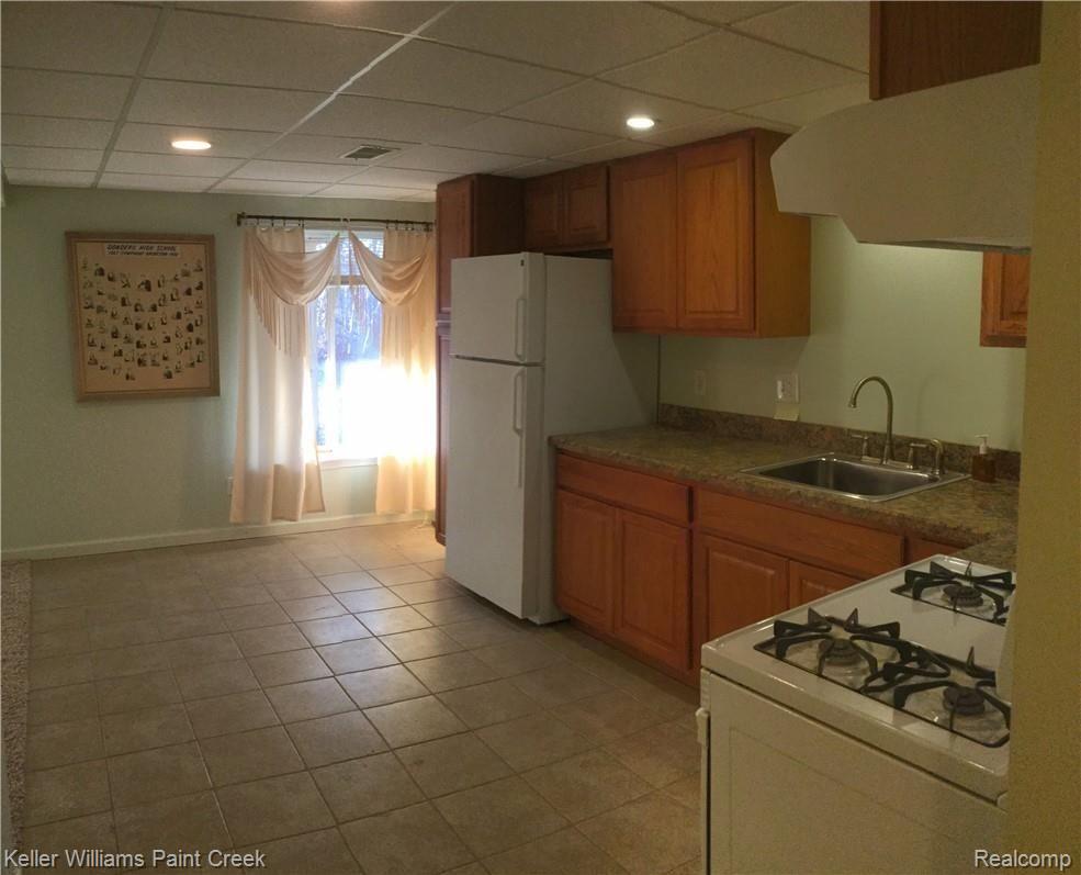 151 Eagle Ridge Road Lake Orion, MI 48360 - Photo 30 of 37 IMG_8671.JPG