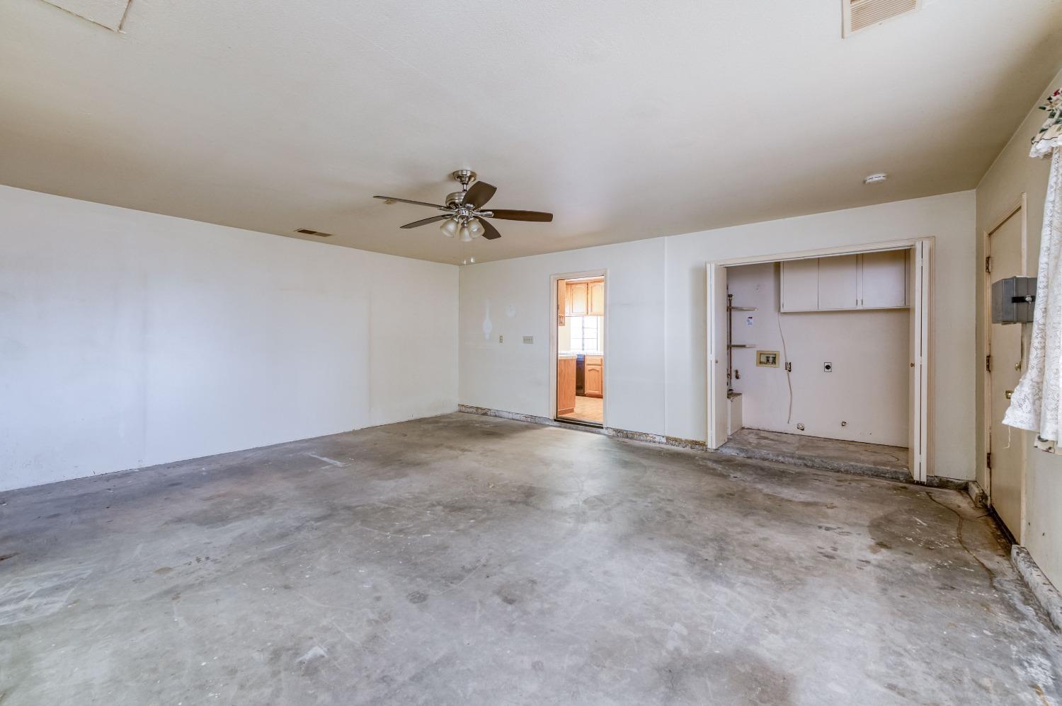 19650 Road 31 Madera, CA 93638 - Photo 31 of 43 a view of empty room