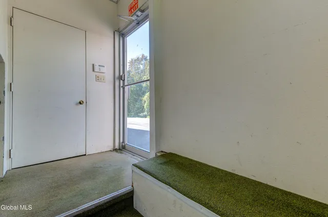 $369,000 | 34 Russell Road, Colonie, NY 12205