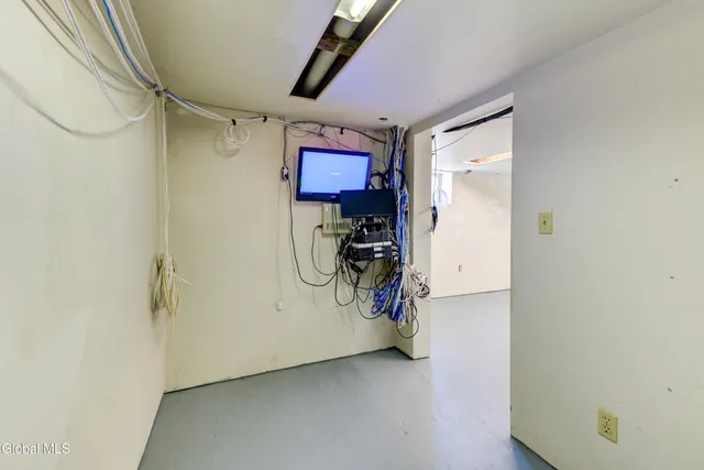 $369,000 | 34 Russell Road, Colonie, NY 12205