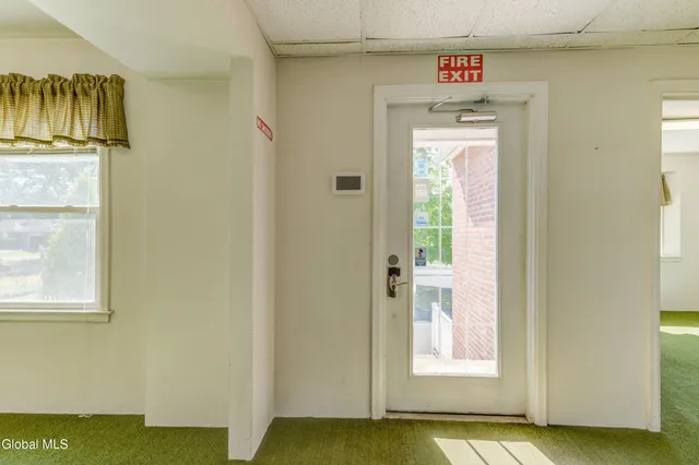 $369,000 | 34 Russell Road, Colonie, NY 12205