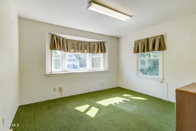 $369,000 | 34 Russell Road, Colonie, NY 12205