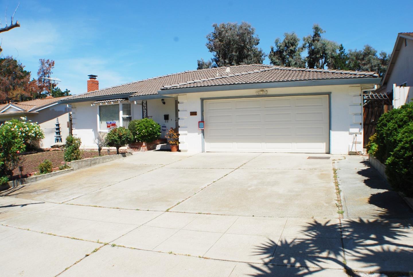 3381 Tully Road San Jose, CA 95148 - Photo 3 of 17 front view of a house with a yard