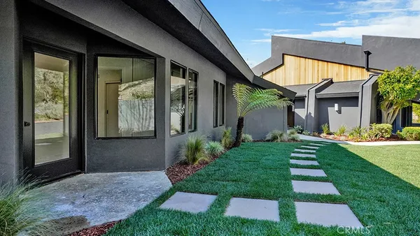 $3,773,000 | 9752 Rangeview Drive, North Tustin, CA 92705