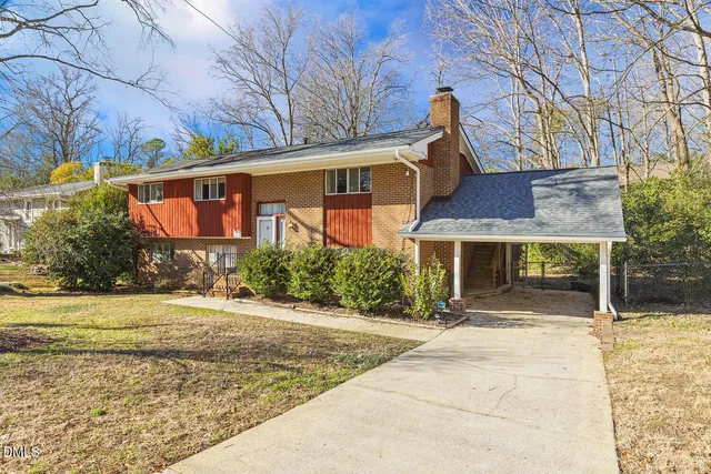 $497,000 | 908 Tanglewood Drive, Cary, NC 27511