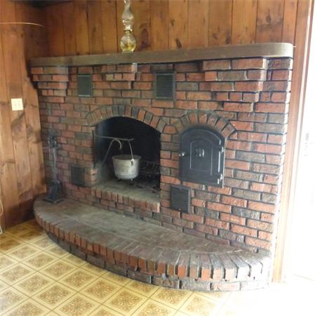 49 Kenneth Road Easthampton, MA 01027 - Photo 11 of 24 Gallery Image 11
