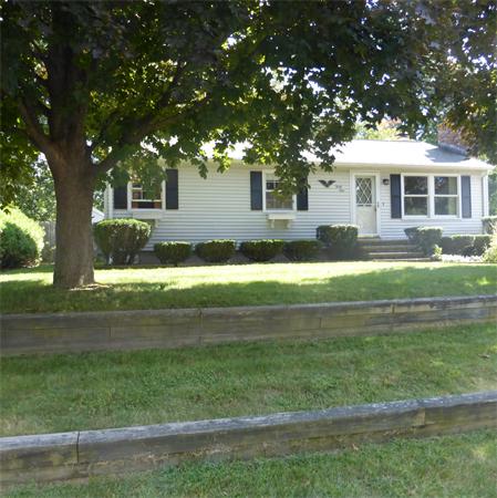 49 Kenneth Road Easthampton, MA 01027 - Photo 2 of 24 Gallery Image 2
