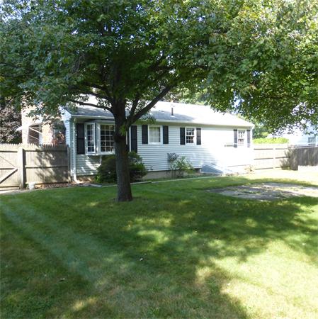 49 Kenneth Road Easthampton, MA 01027 - Photo 5 of 24 Gallery Image 5