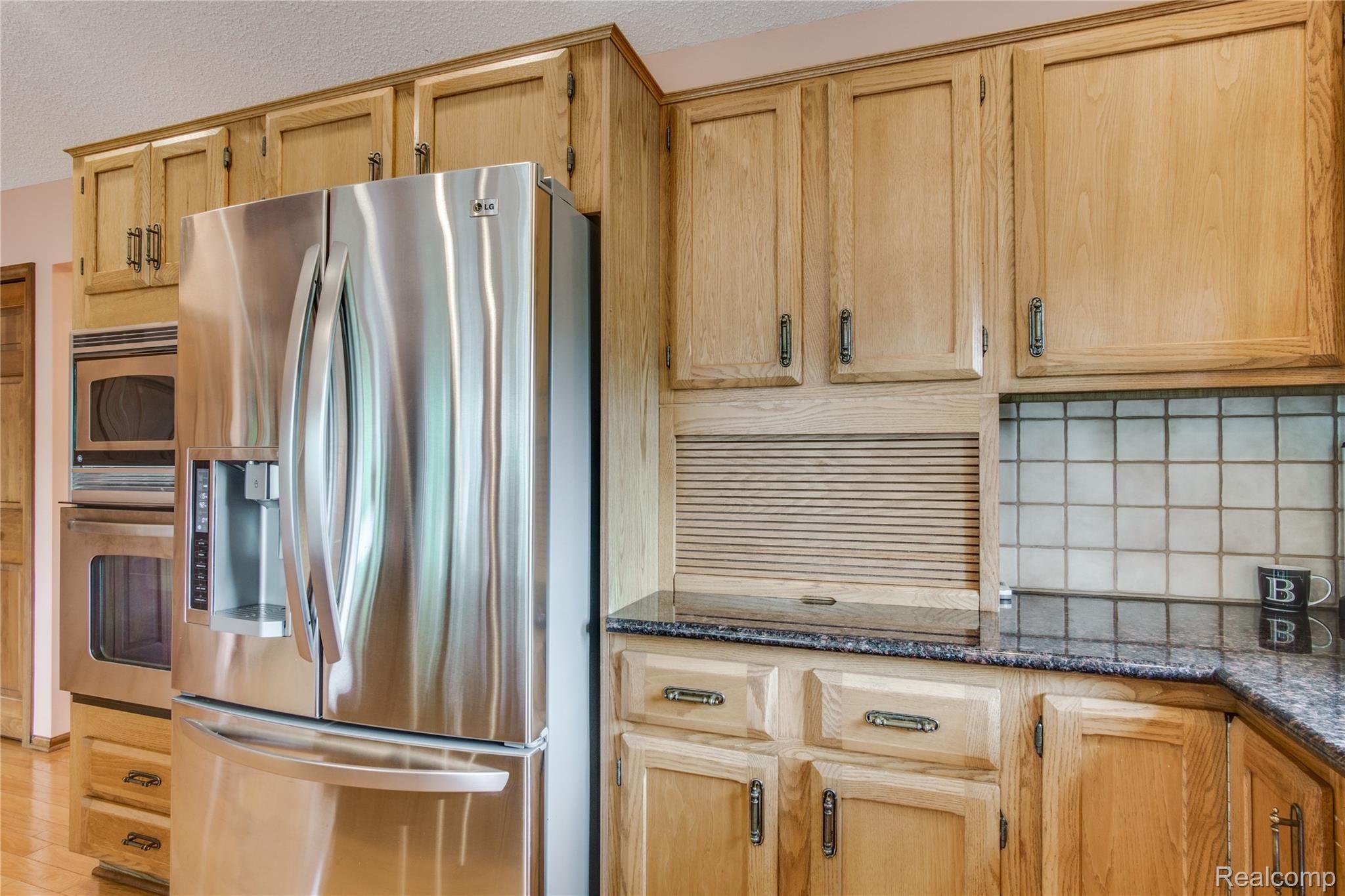 3291 Lahring Road Linden, MI 48451 - Photo 10 of 49 Interiors (17 of 45).jpg