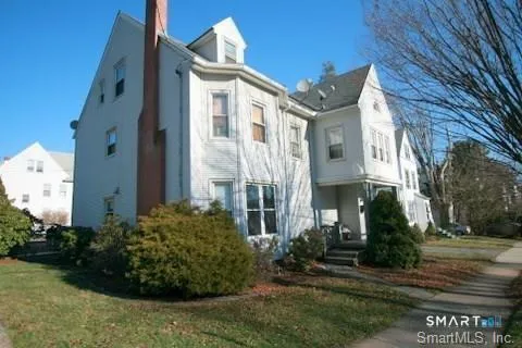 $2,150 | 291 Fountain Street, Unit 1, New Haven, CT 06515