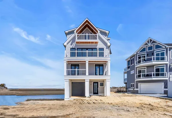 $2,295,000 | 117 Taylor Avenue, Strathmere, NJ 08248