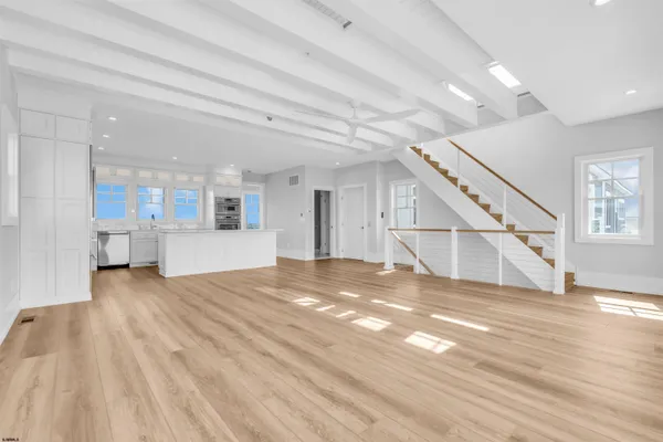 $2,295,000 | 117 Taylor Avenue, Strathmere, NJ 08248