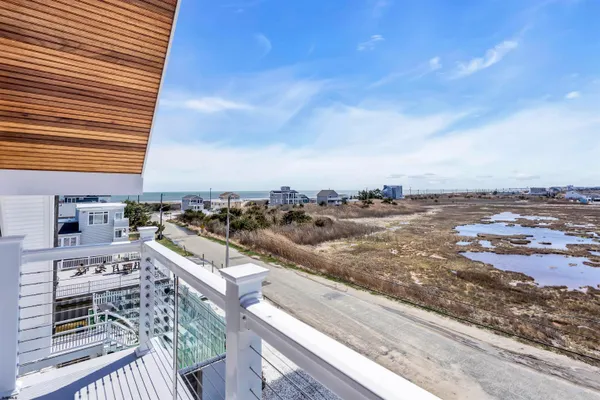 $2,295,000 | 117 Taylor Avenue, Strathmere, NJ 08248