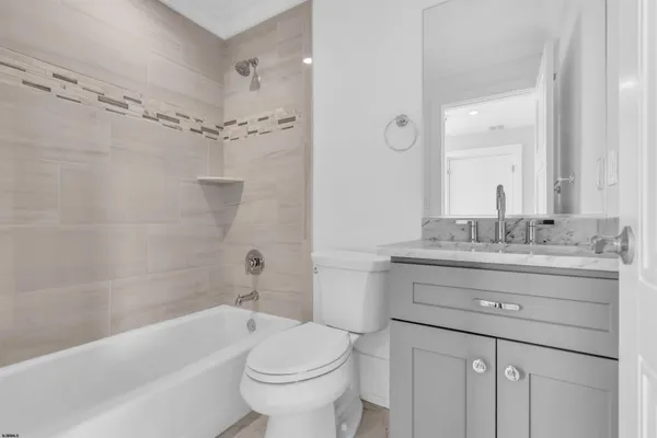$2,295,000 | 117 Taylor Avenue, Strathmere, NJ 08248