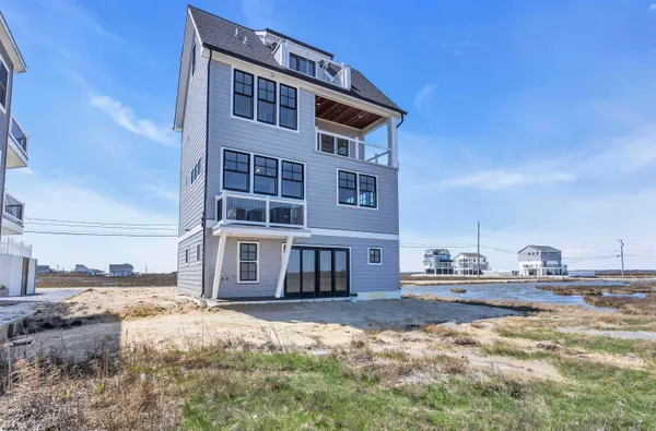 $2,295,000 | 117 Taylor Avenue, Strathmere, NJ 08248