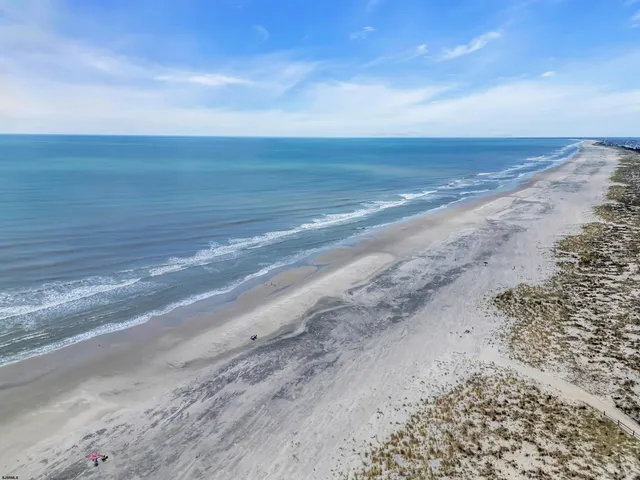 $2,295,000 | 117 Taylor Avenue, Strathmere, NJ 08248