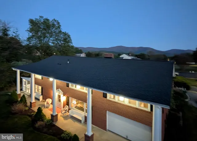 $518,000 | 15 Painter Street, Luray, VA 22835