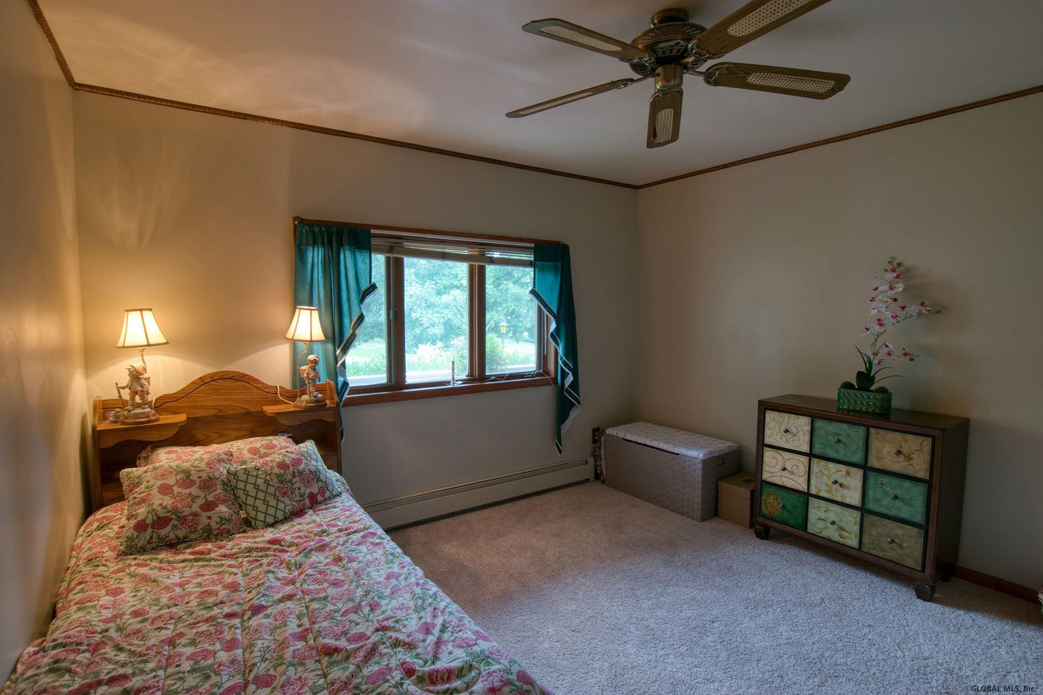 123 Latham Ridge Road Colonie, NY 12110 - Photo 18 of 36 Photo 18