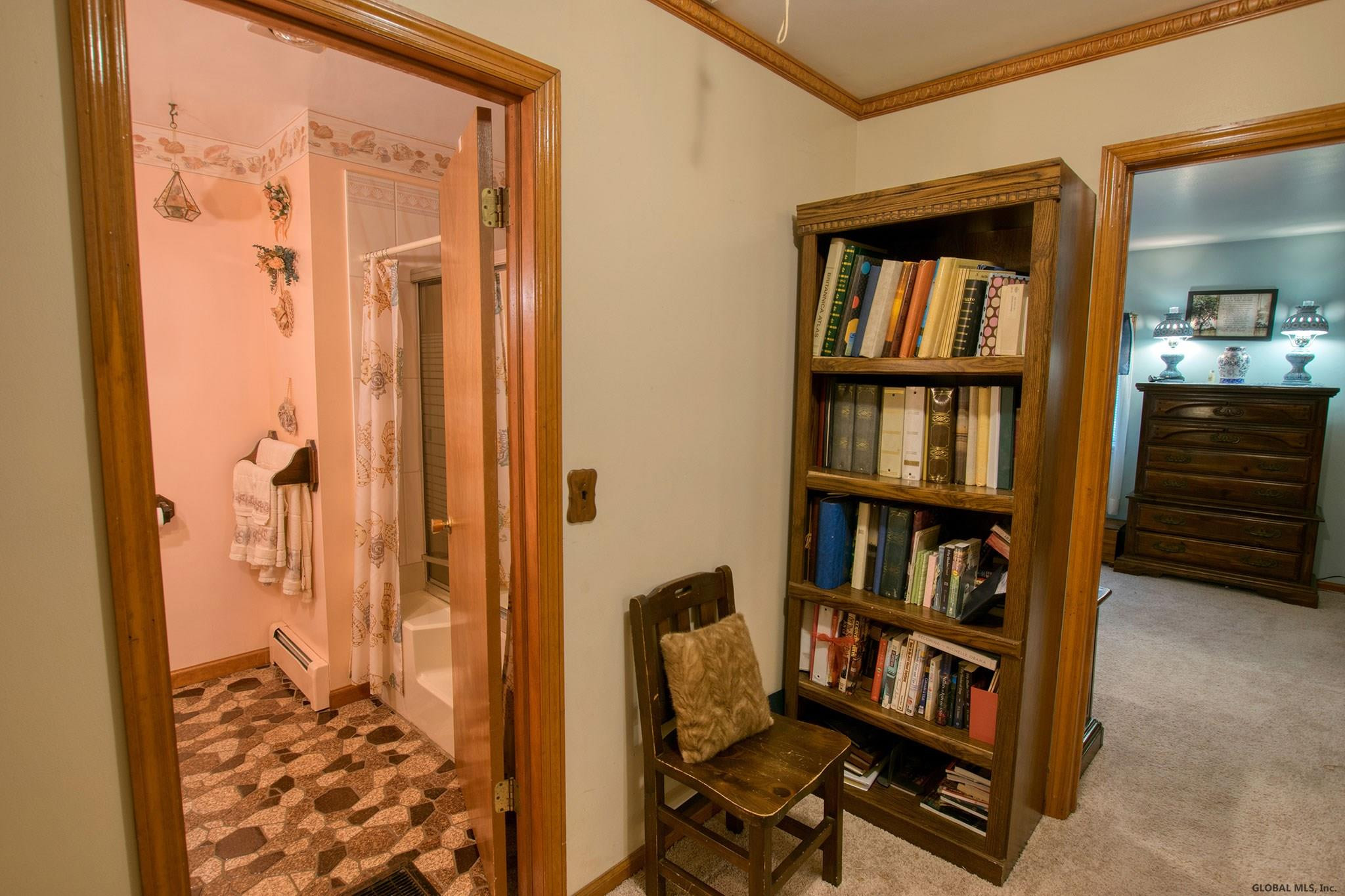 123 Latham Ridge Road Colonie, NY 12110 - Photo 19 of 36 Photo 19