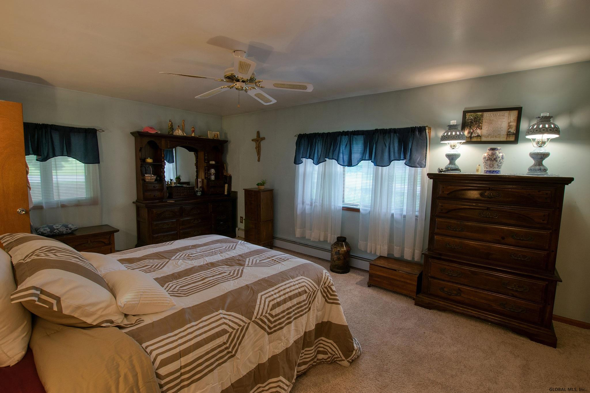 123 Latham Ridge Road Colonie, NY 12110 - Photo 23 of 36 Photo 23
