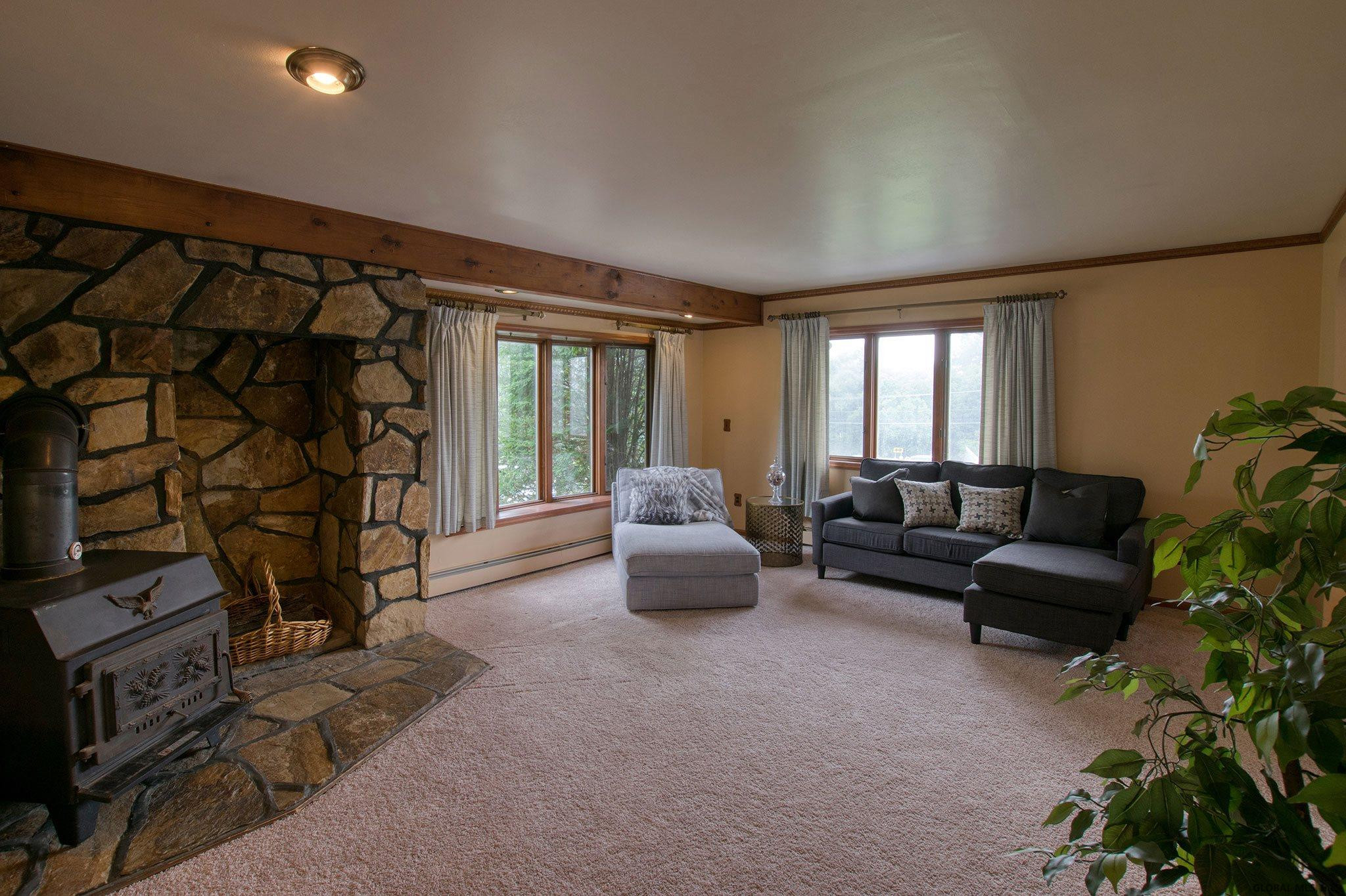 123 Latham Ridge Road Colonie, NY 12110 - Photo 5 of 36 Photo 5
