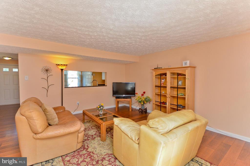 8277 Bark Tree Court Springfield, VA 22153 - Photo 11 of 25 Living Room