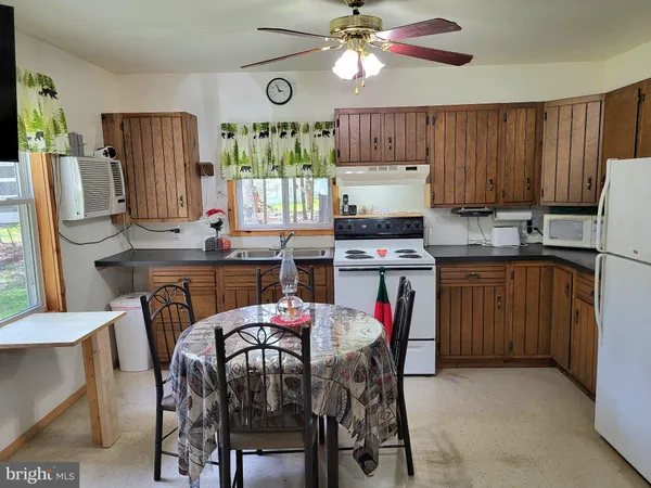 $165,000 | 10 Rocky Top Lane, Milroy, PA 17063