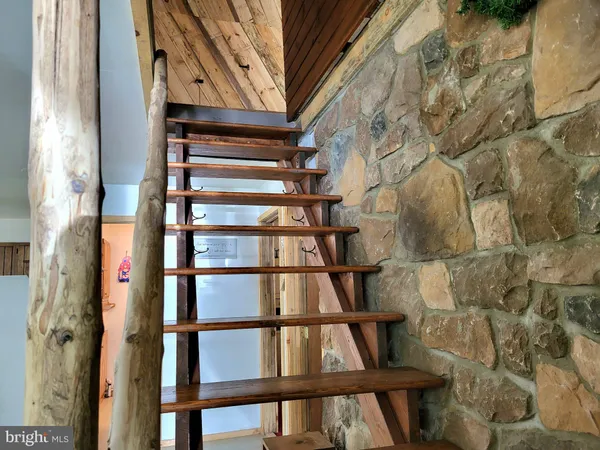$165,000 | 10 Rocky Top Lane, Milroy, PA 17063