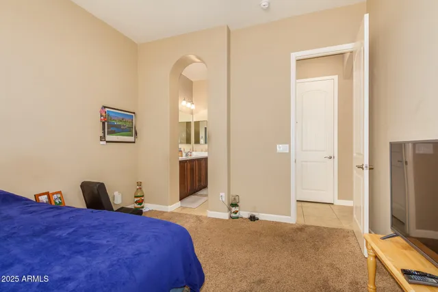 $2,500 | 1367 South Country Club Drive, Unit 1054, Mesa, AZ 85210