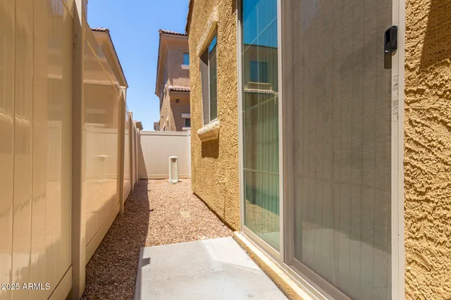 $2,500 | 1367 South Country Club Drive, Unit 1054, Mesa, AZ 85210