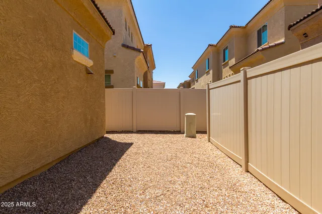 $2,500 | 1367 South Country Club Drive, Unit 1054, Mesa, AZ 85210