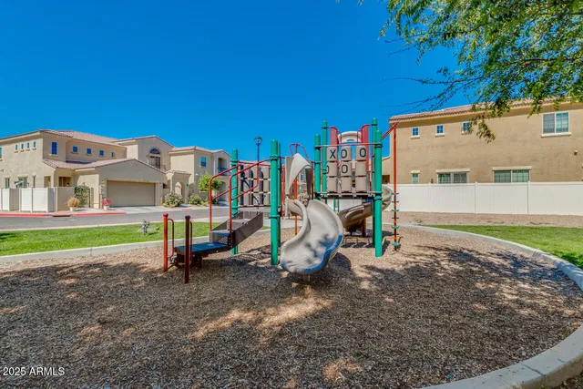 $2,500 | 1367 South Country Club Drive, Unit 1054, Mesa, AZ 85210